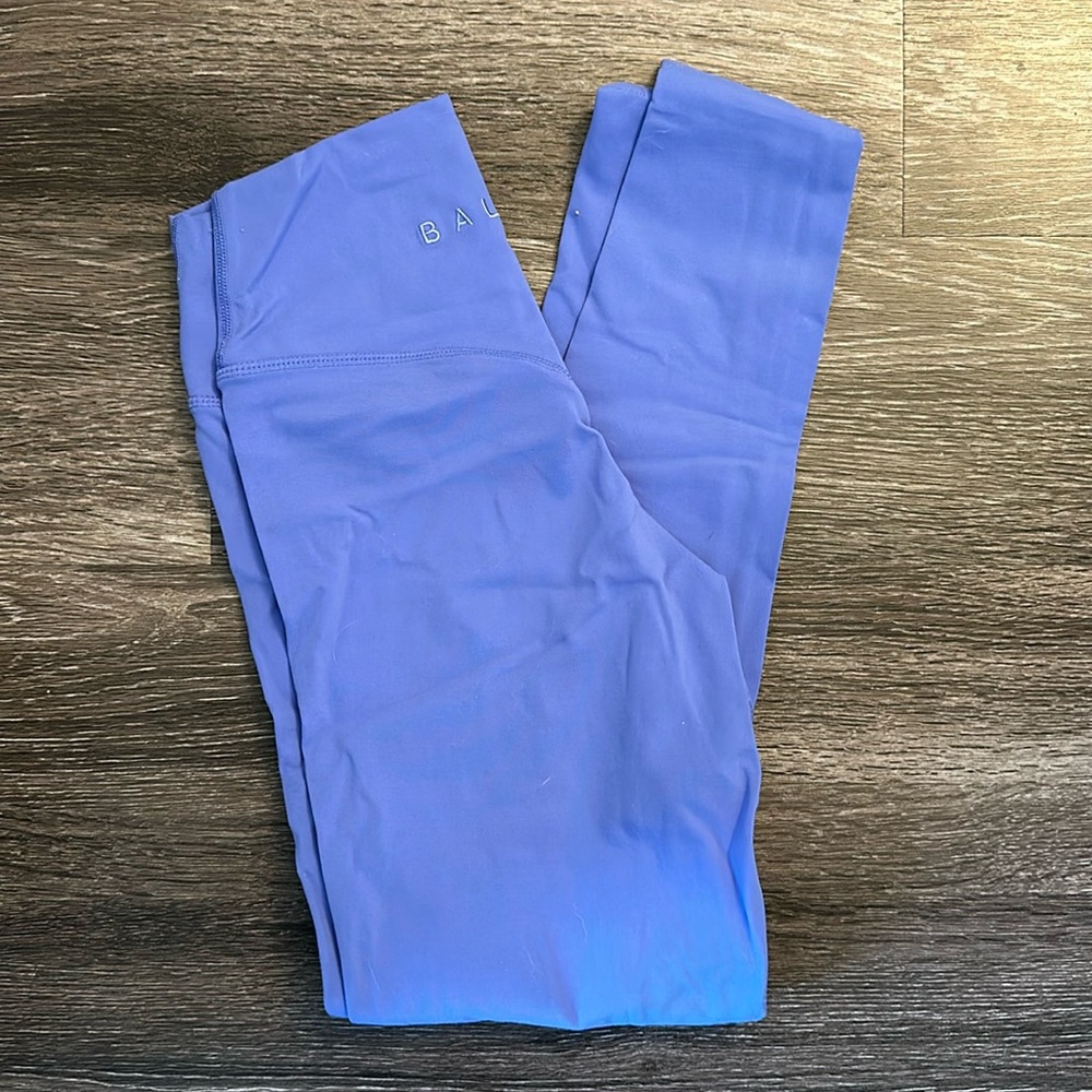 Bala High-Waist Leggings in Periwinkle Blue